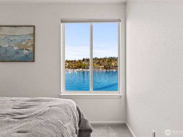 733 S Lake St 312, Kirkland WA 98033