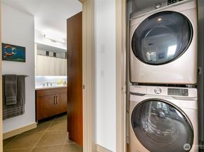 910 Lenora Street S1009, Seattle WA 98121