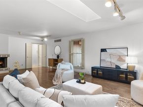 2404 79th Avenue NE, Medina WA 98039