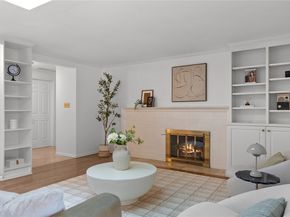 2404 79th Avenue NE, Medina WA 98039