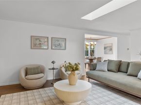 2404 79th Avenue NE, Medina WA 98039