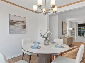 2404 79th Avenue NE, Medina WA 98039