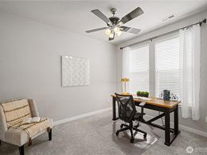 1257 NE Park Drive 46, Issaquah WA 98029