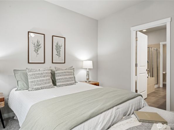 1257 NE Park Drive 46, Issaquah WA 98029