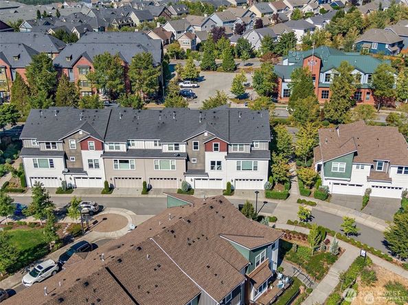 1257 NE Park Drive 46, Issaquah WA 98029