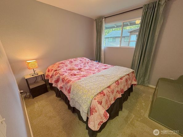 19310 1st Avenue SE, Bothell WA 98012
