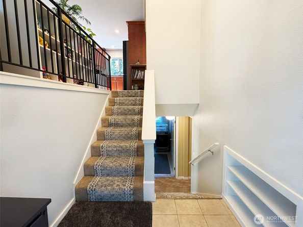 19310 1st Avenue SE, Bothell WA 98012