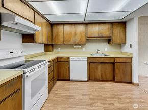 11019 B Glen Acres Drive S, Seattle WA 98168