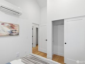 6547 11th Avenue NW C, Seattle WA 98117