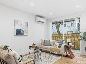 6547 11th Avenue NW C, Seattle WA 98117