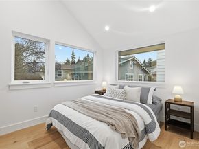 6547 11th Avenue NW C, Seattle WA 98117