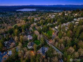 6257 164th Avenue SE, Bellevue WA 98006
