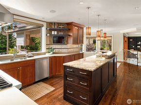 6257 164th Avenue SE, Bellevue WA 98006