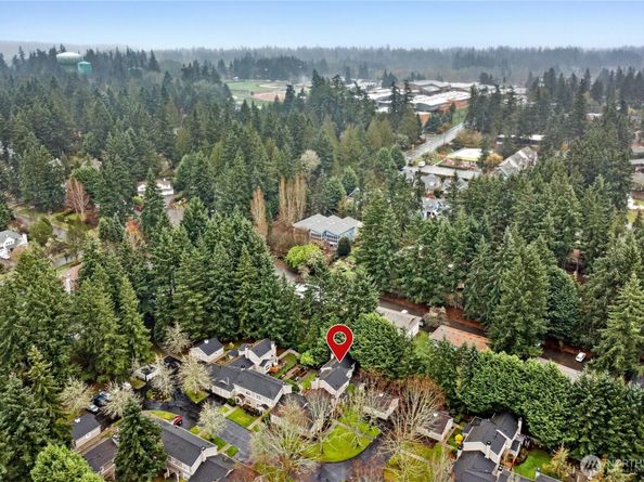 1240 Weaver Road NW B1, Bainbridge Island WA 98110