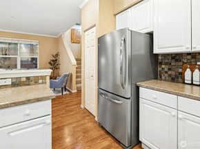 1240 Weaver Road NW B1, Bainbridge Island WA 98110