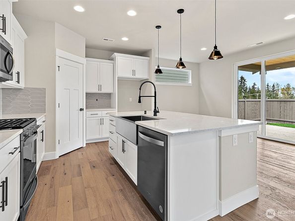 18518 Meridian Avenue SE CR 03, Bothell WA 98012