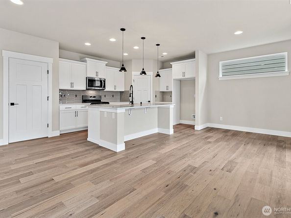 18518 Meridian Avenue SE CR 03, Bothell WA 98012