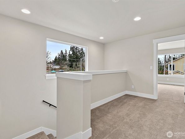 18518 Meridian Avenue SE CR 03, Bothell WA 98012