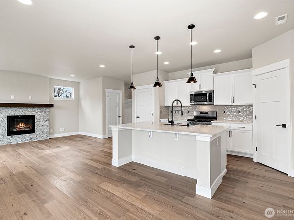 18518 Meridian Avenue SE CR 03, Bothell WA 98012