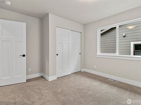 18518 Meridian Avenue SE CR 03, Bothell WA 98012