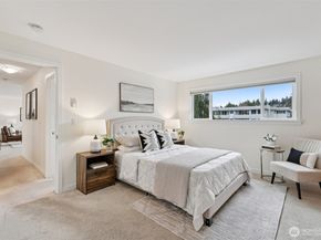 960 5th Avenue S 208, Edmonds WA 98020