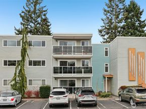 960 5th Avenue S 208, Edmonds WA 98020
