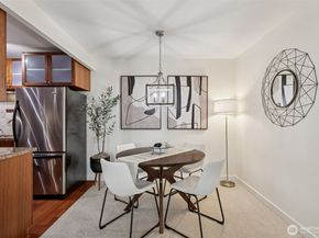 960 5th Avenue S 208, Edmonds WA 98020