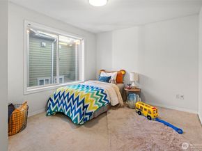 11211 Greenwood Avenue N C, Seattle WA 98133