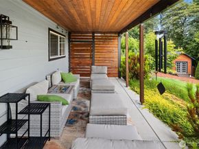 8807 Shadow Wood Drive, Everett WA 98208