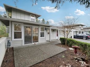22454 SE 37th Terrace 2345, Issaquah WA 98029