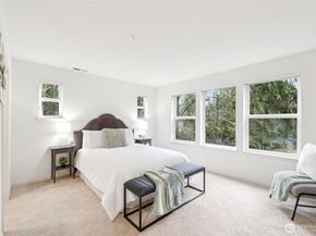 22454 SE 37th Terrace 2345, Issaquah WA 98029