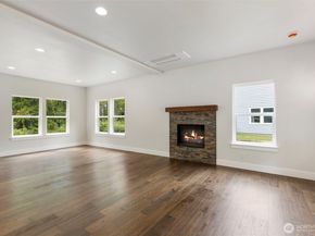 36651 Tamarack Drive NE, Hansville WA 98340