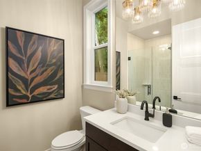 6825 122nd Avenue NE, Kirkland WA 98033