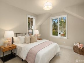 6825 122nd Avenue NE, Kirkland WA 98033