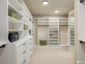 6825 122nd Avenue NE, Kirkland WA 98033