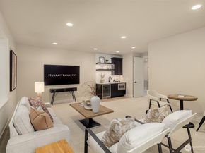 6825 122nd Avenue NE, Kirkland WA 98033