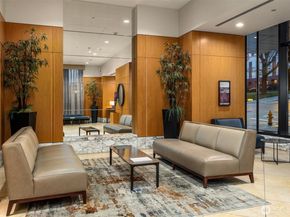 909 5th Avenue 204, Seattle WA 98164