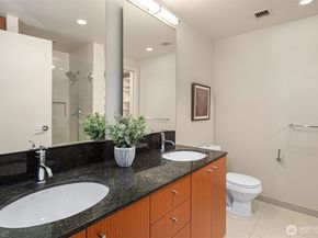 909 5th Avenue 204, Seattle WA 98164