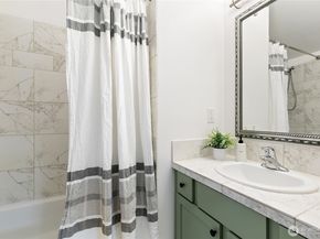 813 97th Street B, Seattle WA 98117