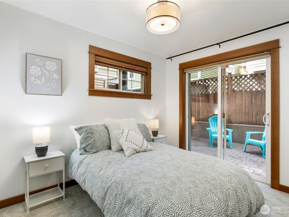 813 97th Street B, Seattle WA 98117