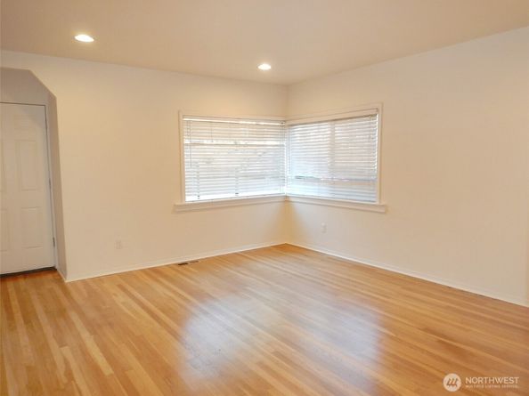 7515 Cascade Drive, Everett WA 98203