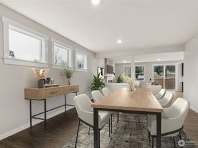 13555 NE 104th Way 40, Kirkland WA 98033