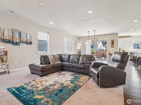 314 181st Street SE, Bothell WA 98012