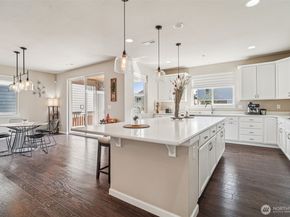 314 181st Street SE, Bothell WA 98012