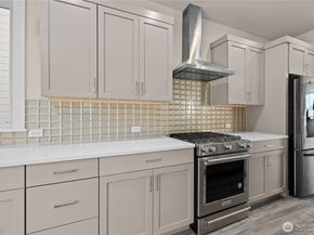 2204 176th Place SW 3, Lynnwood WA 98037