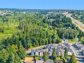 2204 176th Place SW 3, Lynnwood WA 98037