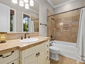 3169 NE Harrison Street, Issaquah WA 98029