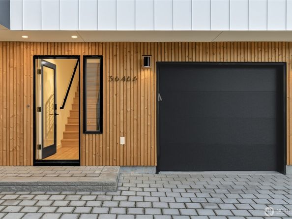 3646 Greenwood Avenue N A, Seattle WA 98103