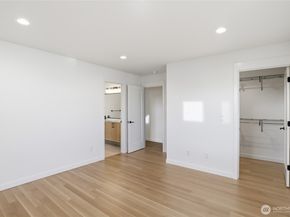 3646 Greenwood Avenue N A, Seattle WA 98103