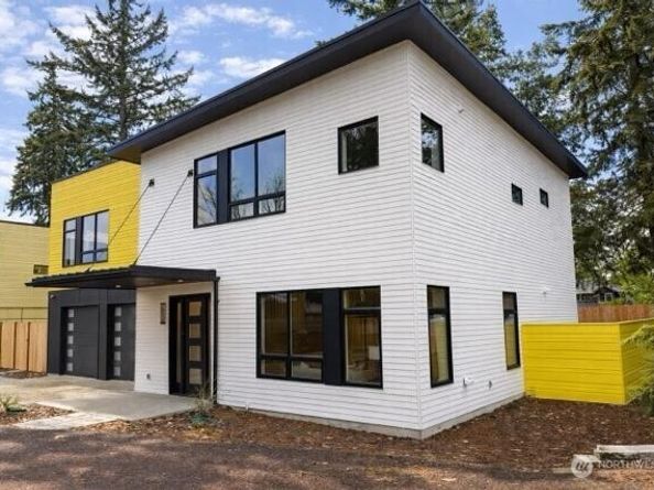 16344 Linden Avenue N, Shoreline WA 98133